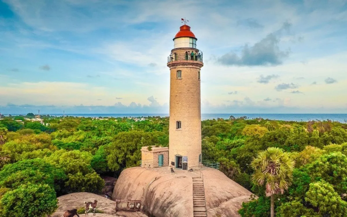 Mahabalipuram lighthouse overlooking the Shore Temple